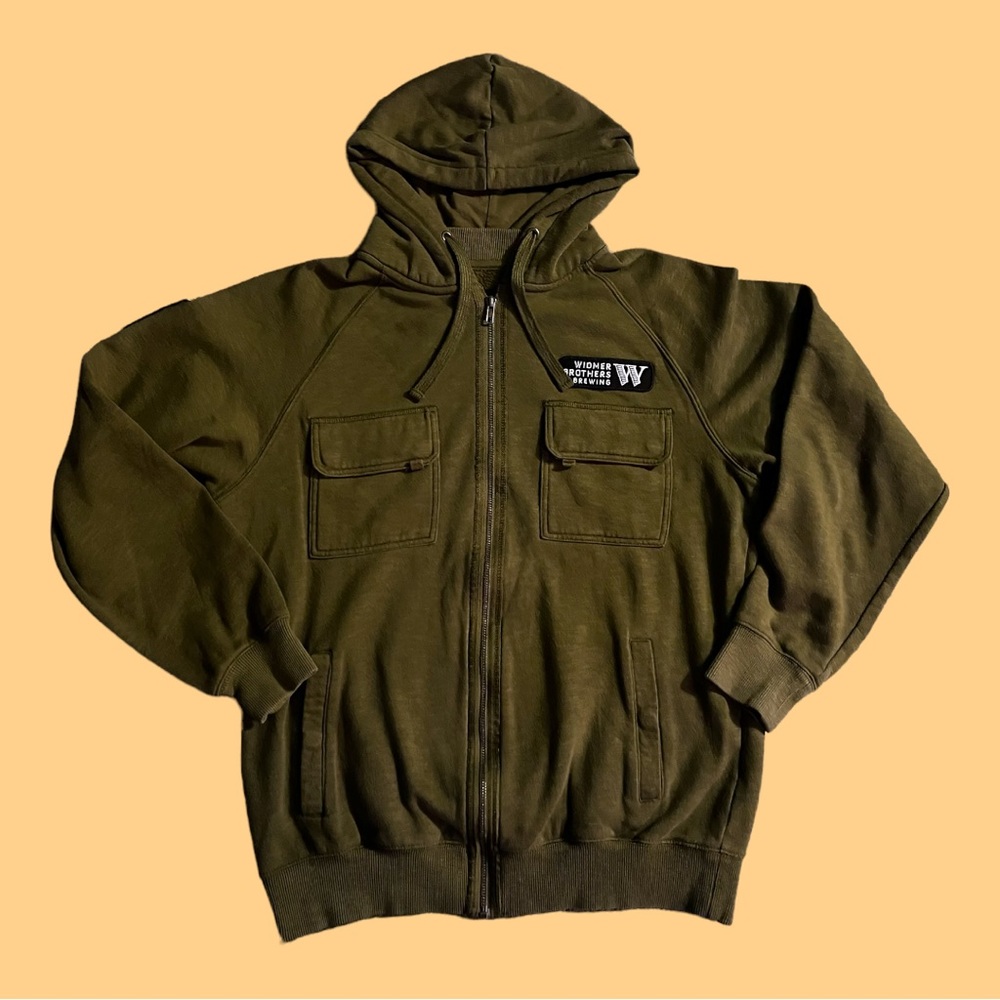 Tri-Mountain Widmer Brother’s Brewing Men’s Ultra Thick Hoodie. Size Medium 🍺